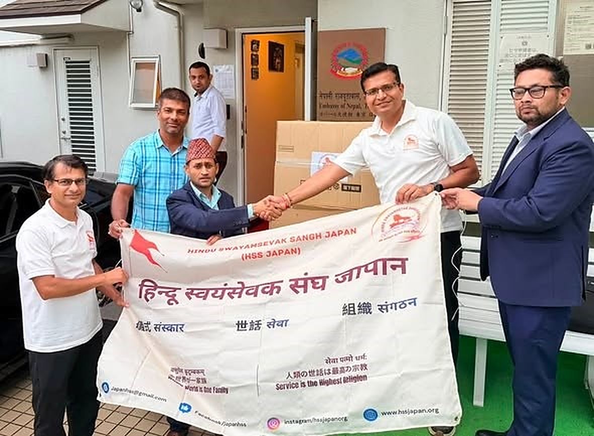 HSS Japan hands over its contribution at the Embassy of Nepal in Tokyo